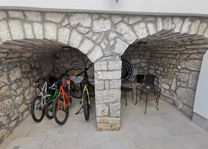 House Mare * سيلتسي