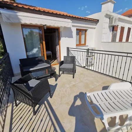 Villa House Mare *