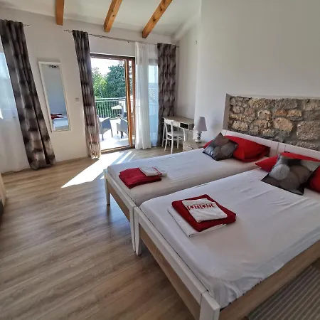Villa House Mare Selce