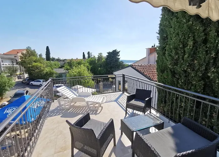 Villa House Mare Selce